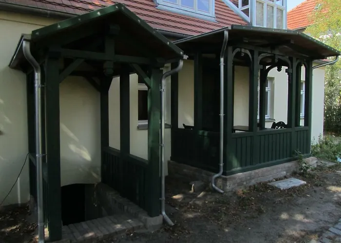 Fischerhaus Am * برلين